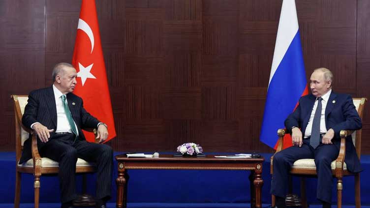  Erdogan and Putin discuss efforts to export other goods via grain corridor