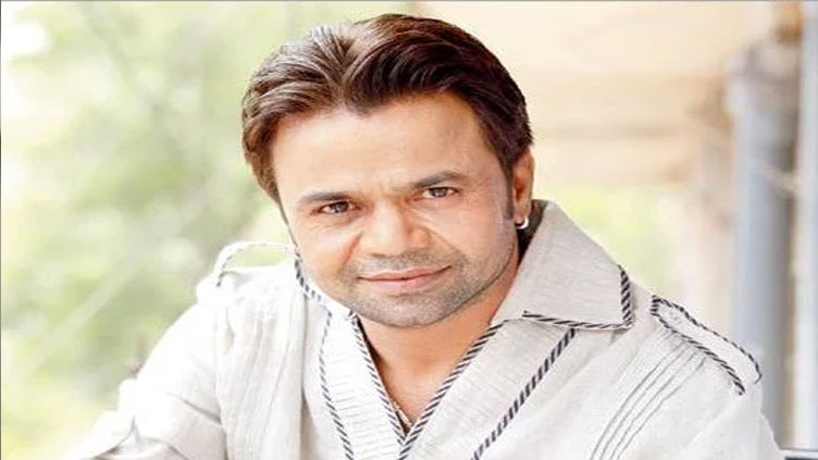 Rajpal Yadav in trouble for accidentally hitting a student 