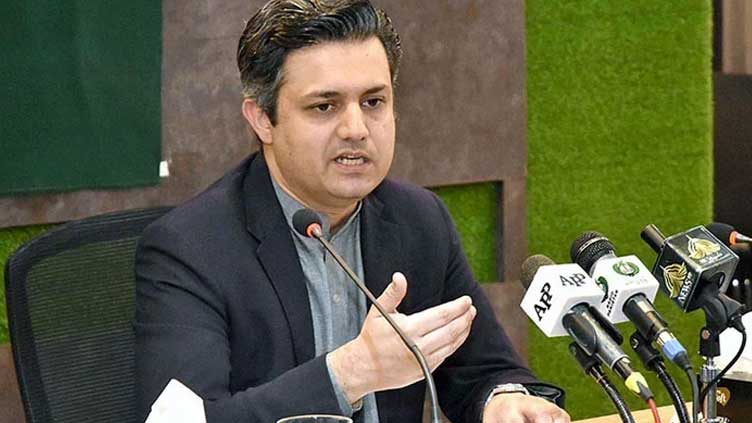 Pakistan defaults according to economic wizards' estimates, deplores Hammad Azhar