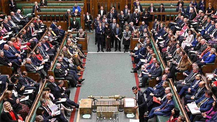 Labour beats Conservatives to retain UK parliament seat