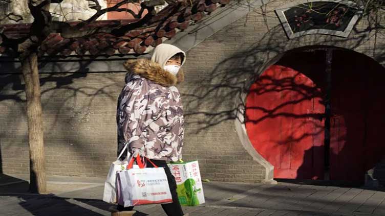 China orders rural hospitals to prepare for migrants' return