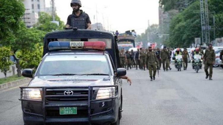 Lahore Police Conduct Search & Sweep Operations in City