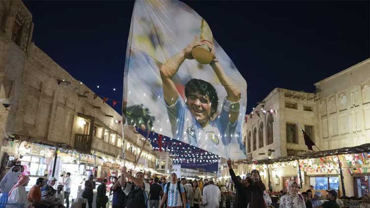   Why are Argentines such ardent World Cup fans?