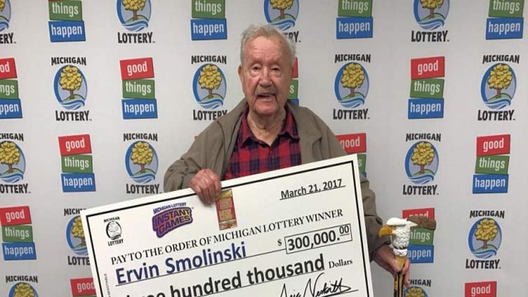 94-year-old Michigan man wins $300,000 lottery prize 'on a whim'