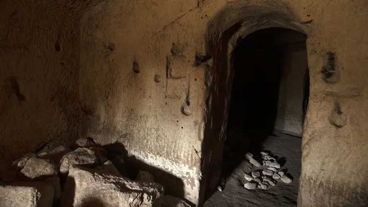 Israeli archaeologists excavating 'Jesus midwife' tomb