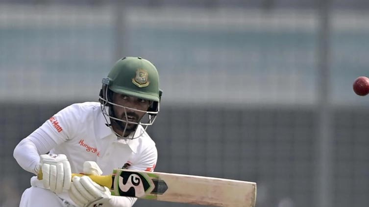 Mominul hits 50 but Indian bowlers dominate Bangladesh