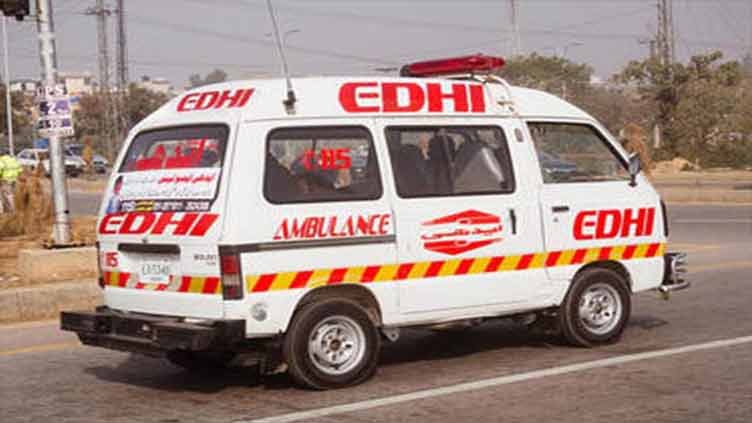 Six die, 10 injured as van overturns 