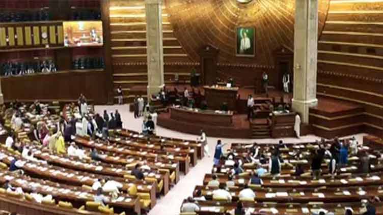 PA unanimously passes Kahtim Al-Nabieen University, Quran Act bills