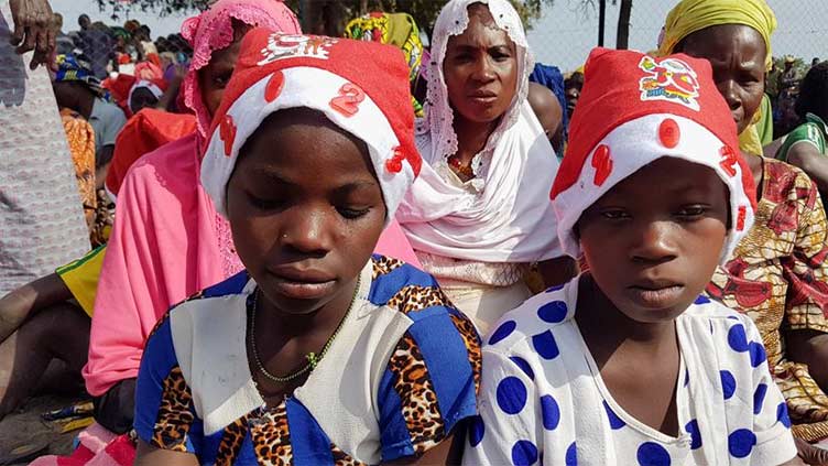 Santa brings Christmas cheer to Chad refugee camp