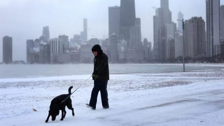  More than 800,000 places without power in US from winter storms