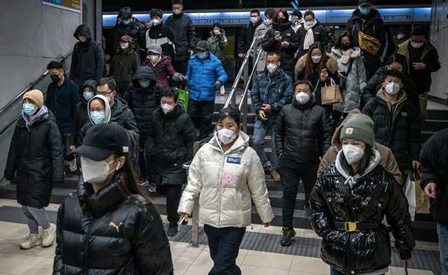 Chinese city seeing half a million covid cases a day :official