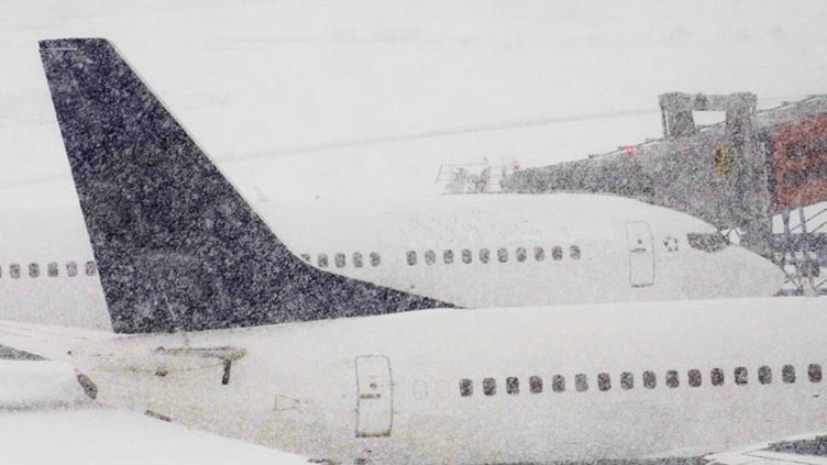 Airlines cancel thousands of US flights over winter storm