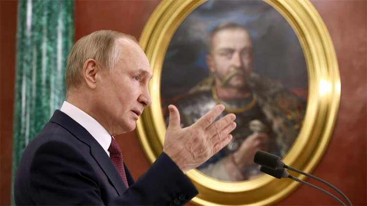 Putin says West wants to 'tear apart' Russia