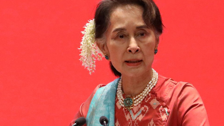 Suu Kyi lawyers set to make final arguments in junta trial