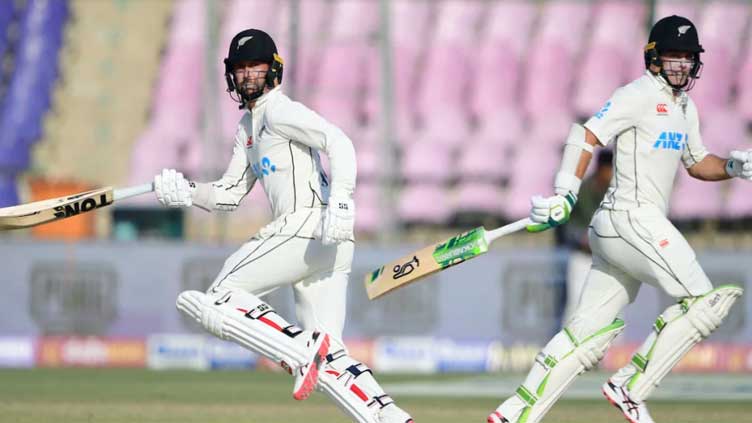 Conway, Latham put bowlers' patience to test