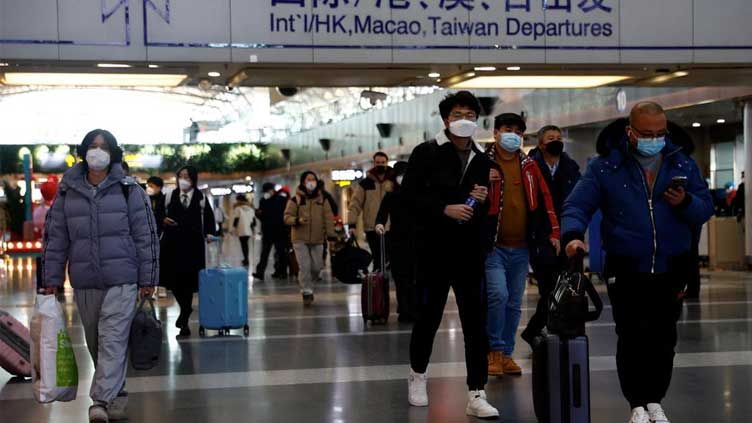 No immediate surge of Chinese tourists expected after re-opening