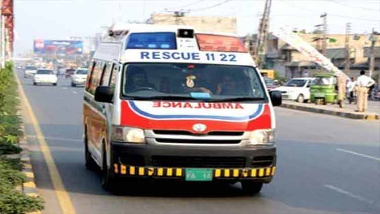 Truck-rickshaw collision kills three, injures three in Sarai Alamgir