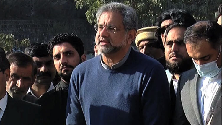 Pakistan only country where thieves hold others accountable: Abbasi