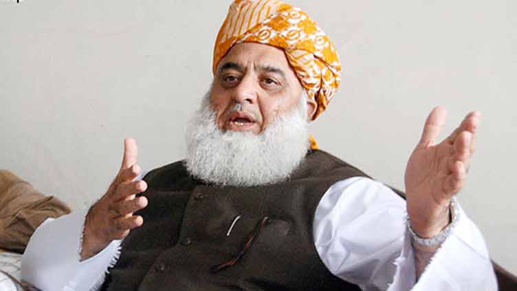 District election commissioner bars Fazlur Rehman from holding rally in D.I. Khan