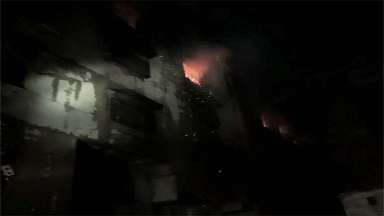 Fire gutted towel factory in Karachi