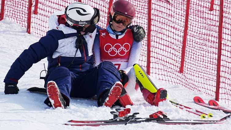 Shiffrin left 'low' at Beijing Olympics as Chloe Kim stars and falls