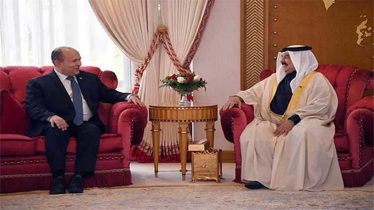 Israel PM meets Bahrain king, Jewish community on landmark visit