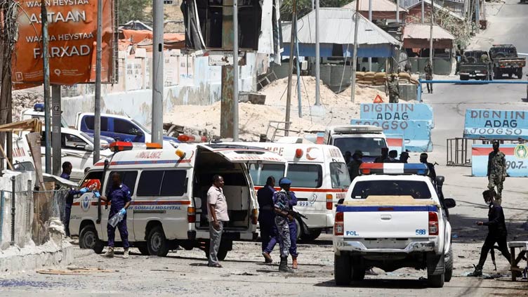 Suicide bombing in Somalia town kills 14 on eve of vote