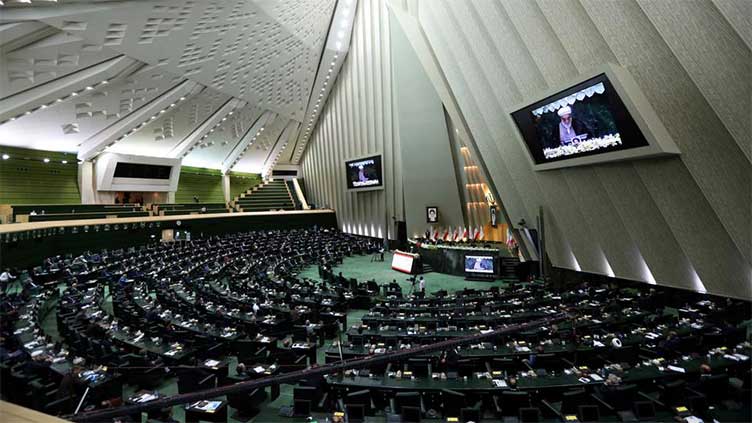 Iran MPs demand Western guarantees in nuclear talks