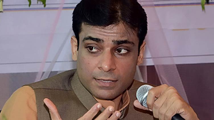 Singing video of Hamza Shehbaz goes viral on social media