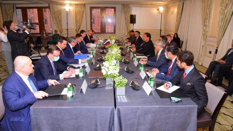 PM Imran meets Russian deputy PM Novak 