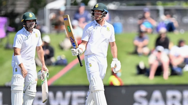 Maiden ton for Erwee as South Africa build against New Zealand
