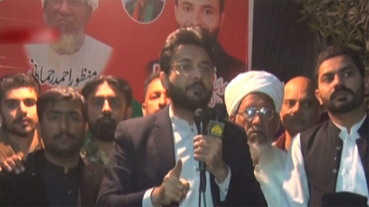 PM committed to improve common man's living standard: Farrukh