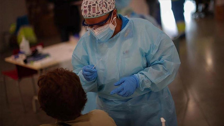 Pakistan reports 898 COVID-19 cases, highest in over 2 months