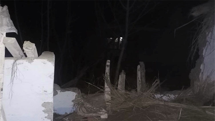 Roof collapse kills one, injures two in Mardan