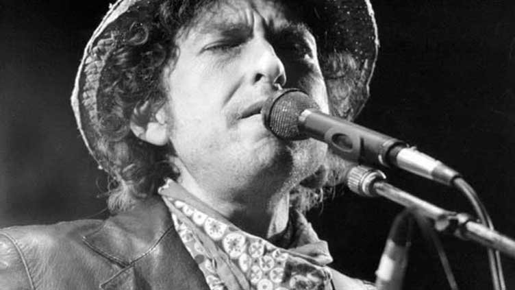 Bob Dylan sold entire recording catalog to Sony