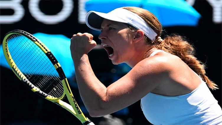 Collins beats Cornet to make Australian Open semi-final