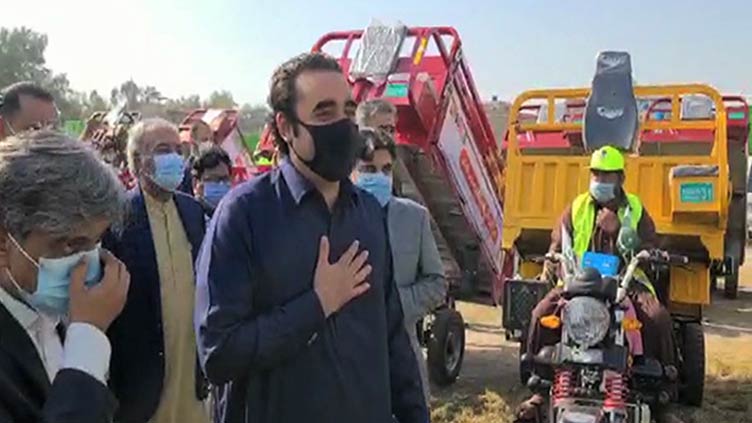 Garbage was removed from Karachi roads with SSWMB's assistance: Bilawal