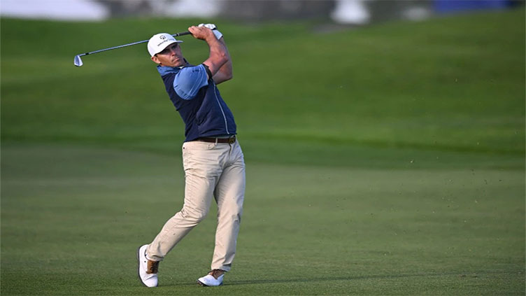 Nine-under Horschel grabs early lead at Torrey Pines