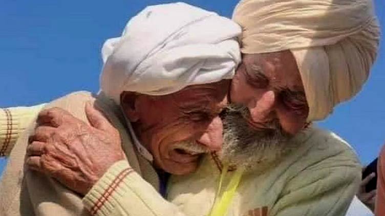 Pakistan issues visa to Indian man who met his brother after 74 years at Kartarpur