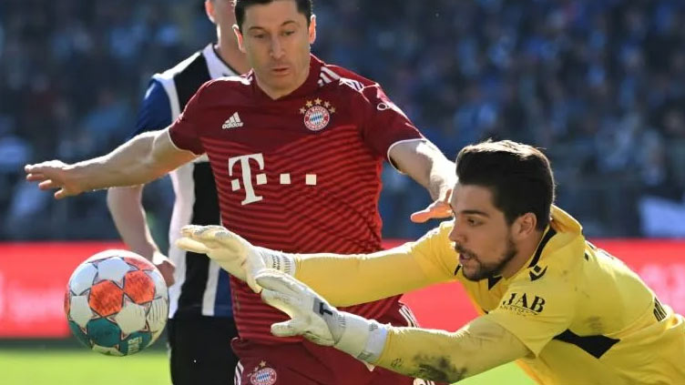 Man City sign German goalkeeper Ortega