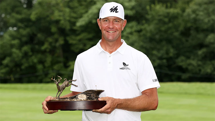 Poston completes wire-to-wire win at PGA John Deere Classic