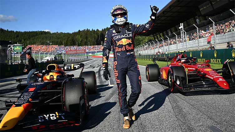 Verstappen on Austrian sprint pole, misery for Mercedes