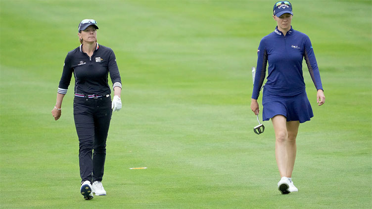 Sorenstam, Sagstrom share lead at LPGA team tournament