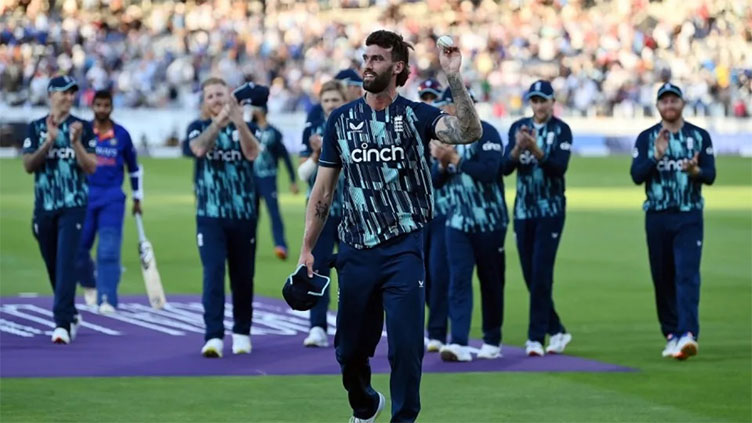 England thrash India by 100 runs to level ODI series