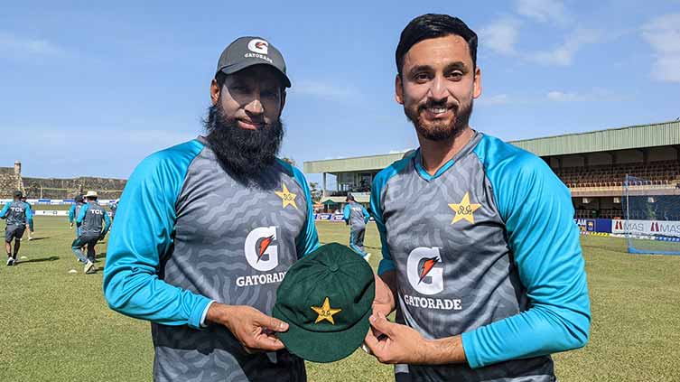 Salman Ali Agha gets Test cap from Mohammad Yousuf