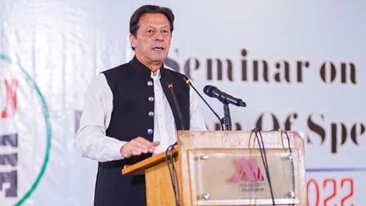Country can't afford weak army, says Imran Khan 