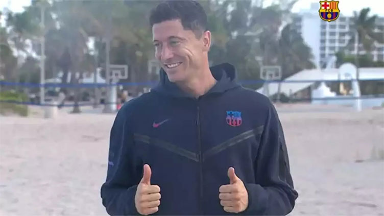 Lewandowski promises to help Barcelona 'return to the top'