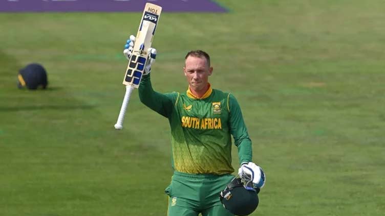 Van der Dussen ton leads South Africa to 333-5 in Stokes's farewell ODI