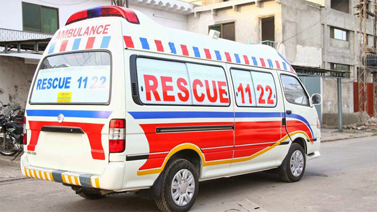 Roof collapse kills minor boy in Okara