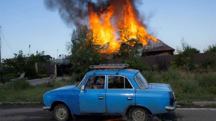 Deadly Russian strikes target military bases in central Ukraine